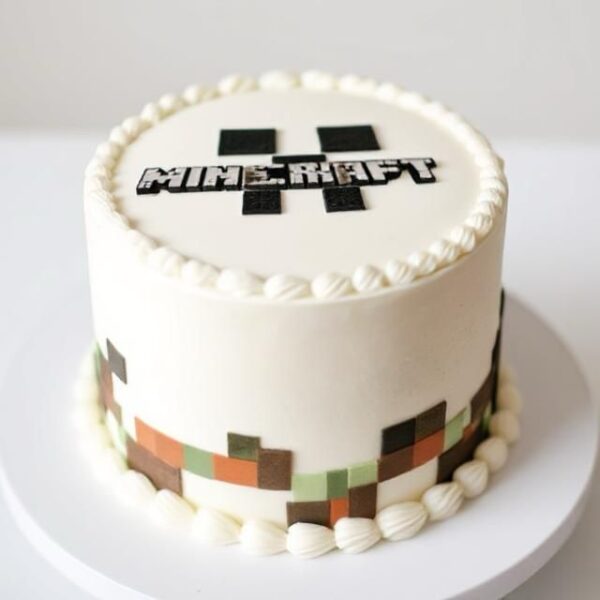 MINECRAFT CAKE