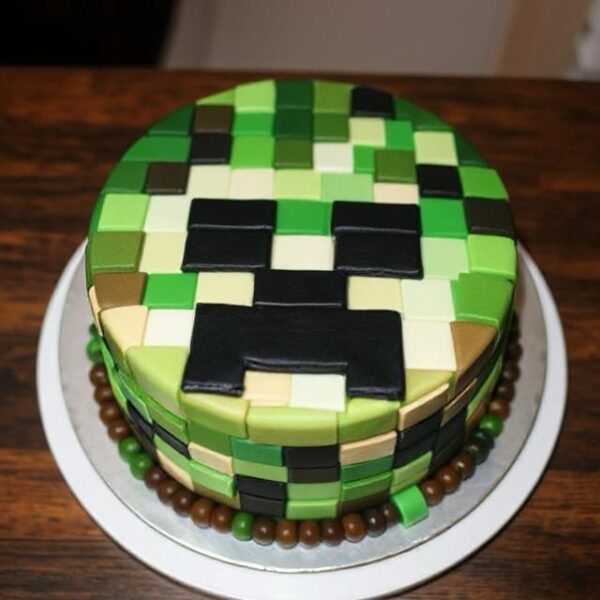MINECRAFT CAKE