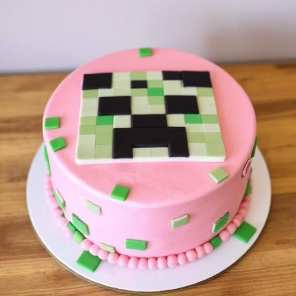 MINECRAFT CAKE