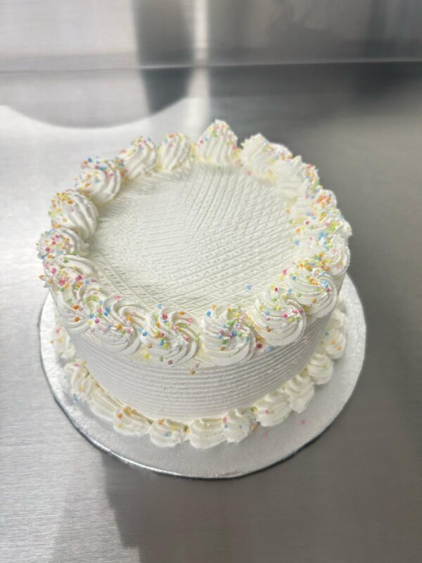 FRESH CEAM WHITE CAKE