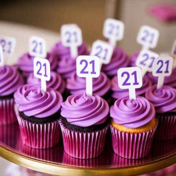 21st birthday cupcakes