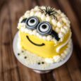 MINION CAKE