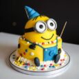 MINION CAKE