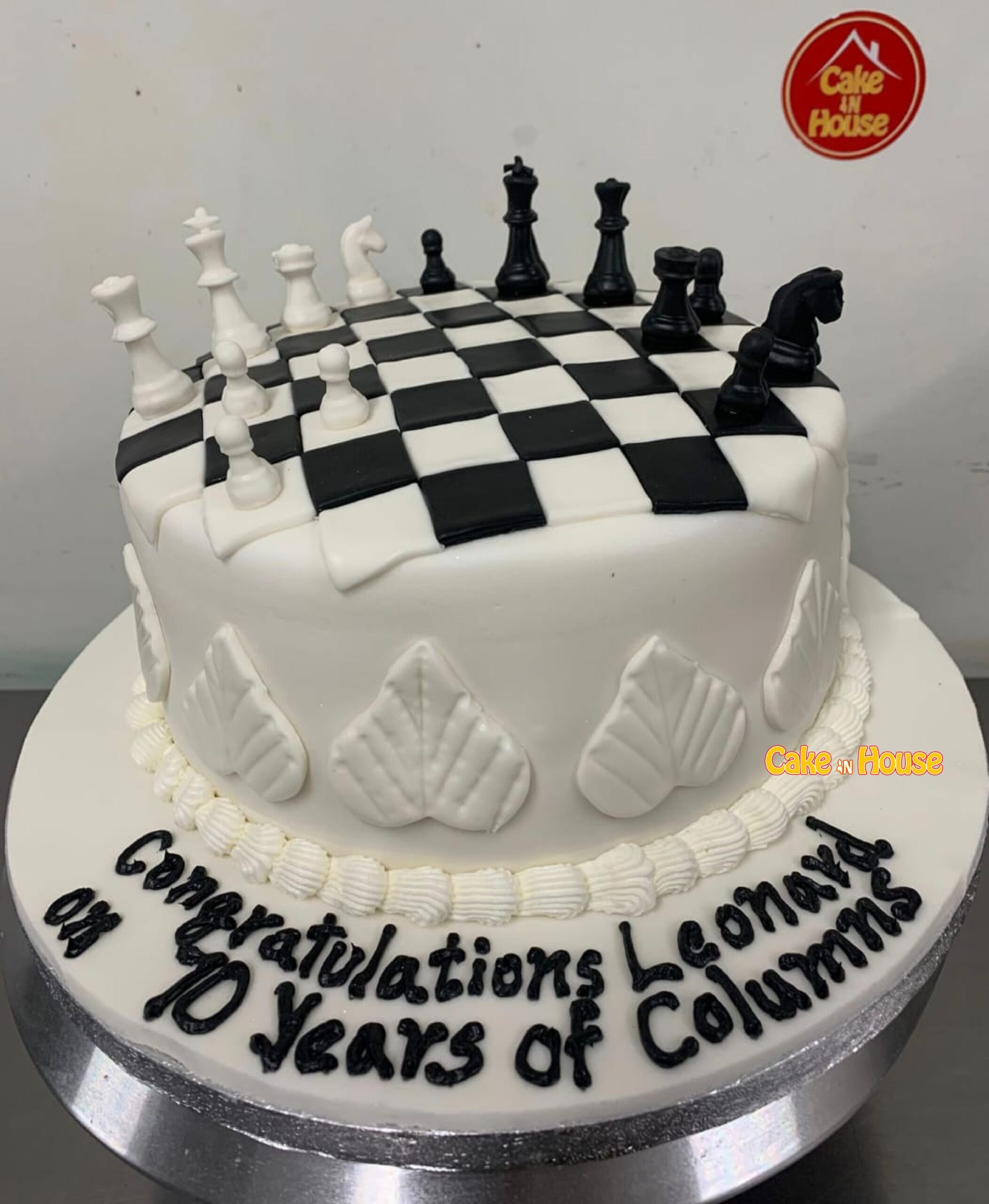 CHESS GAME CAKE