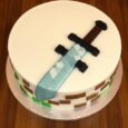 MINECRAFT CAKE