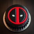 DEADPOOL CAKE