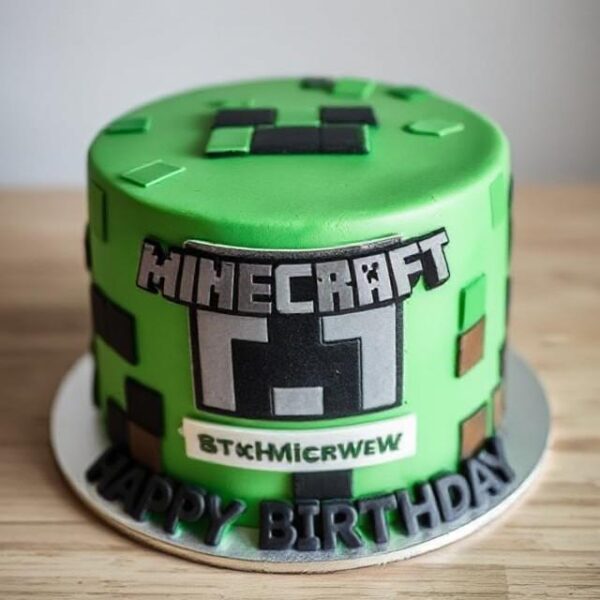 MINECRAFT CAKE