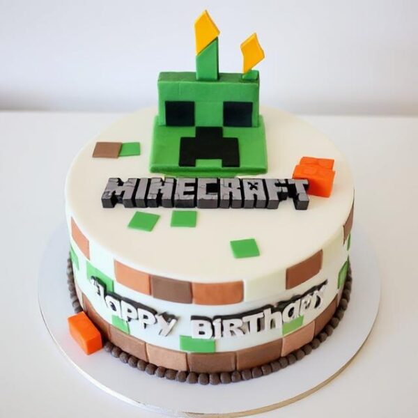 MINECRAFT CAKE