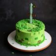 MINECRAFT CAKE