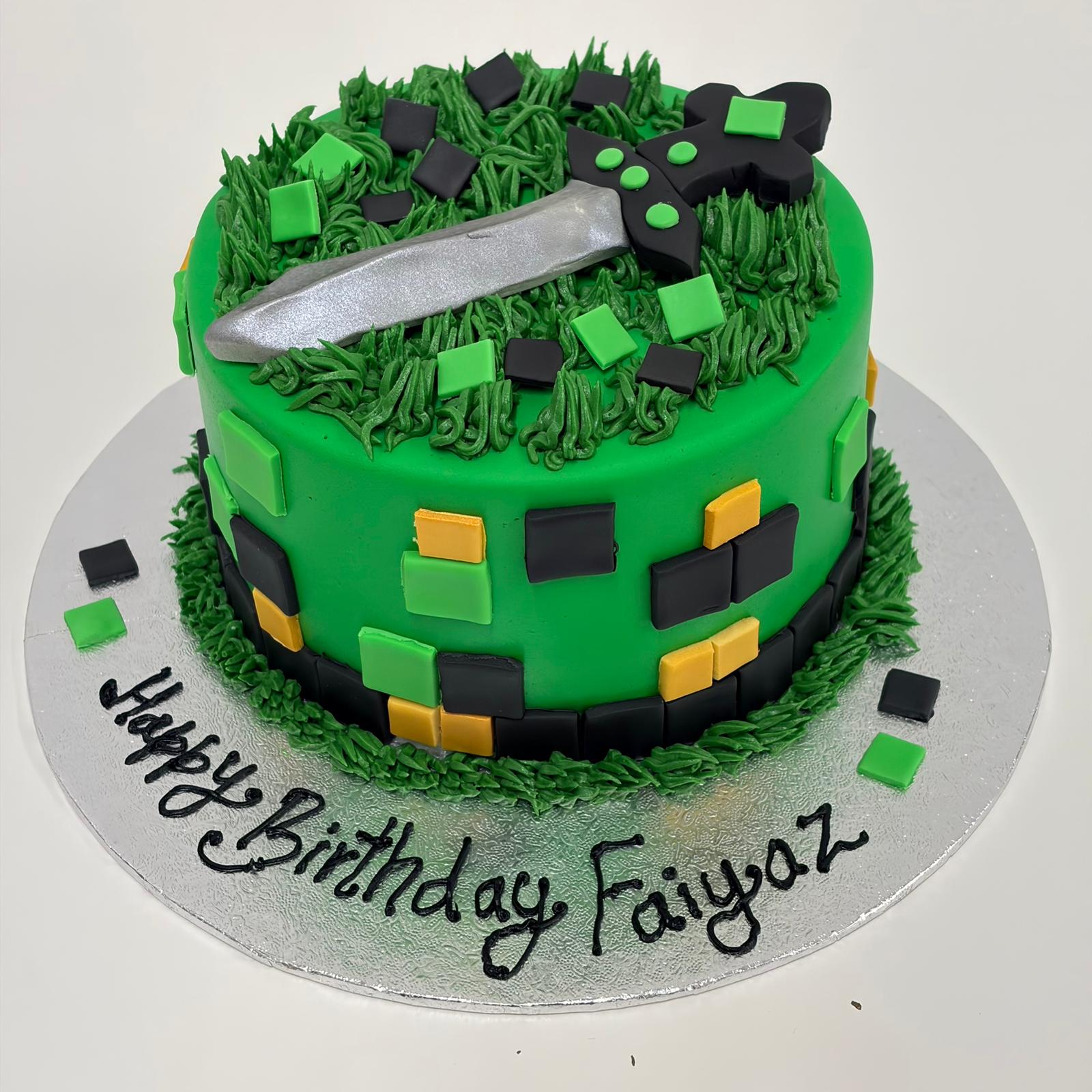 MINECRAFT CAKE