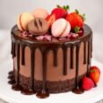 CHOCOLATE FRESH CREAM CAKE
