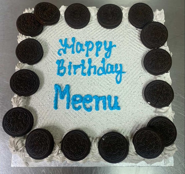 Oreo Fresh Cream Cake