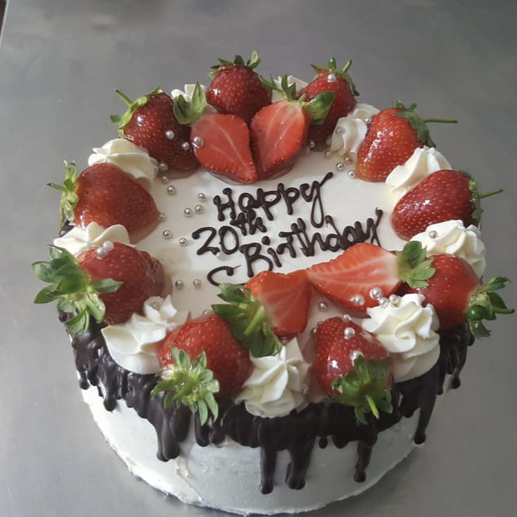 Fresh Cream Strawberry Birthday Cake